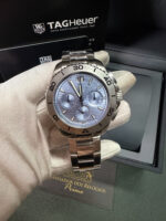 Aquarecer azul claro aço