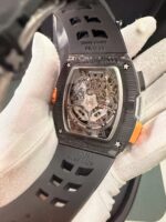 RM 65-01 McLaren W1 - Imagem 5