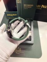 Audemars Piguet Royal Oak Offshore Chronograph "Tactical Green" - Imagem 4