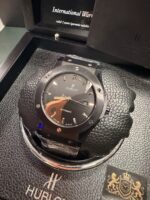 Hublot Classic Fusion Ceramic Black - Imagem 2