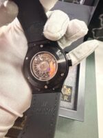 Hublot Classic Fusion Ceramic Black - Imagem 8